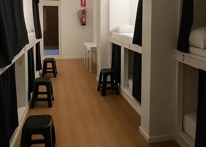 Cozy Nook Хостел *