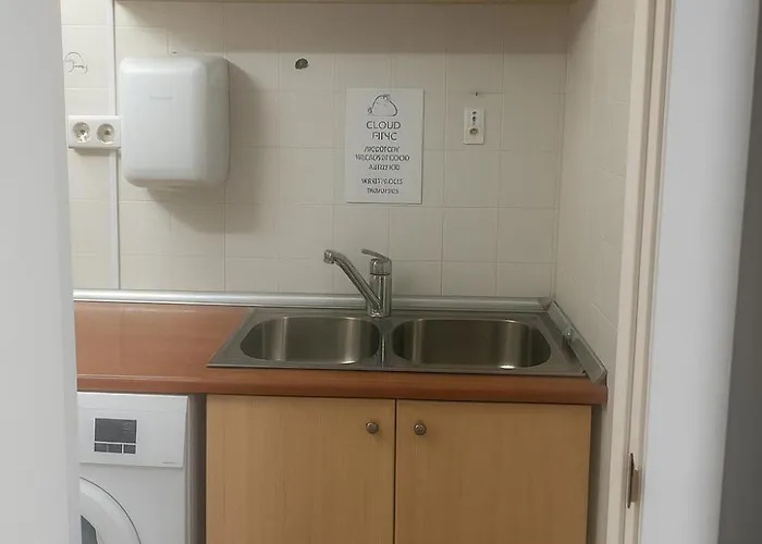 Cozy Nook Хостел Валенсия