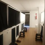 Cozy Nook אכסניה *